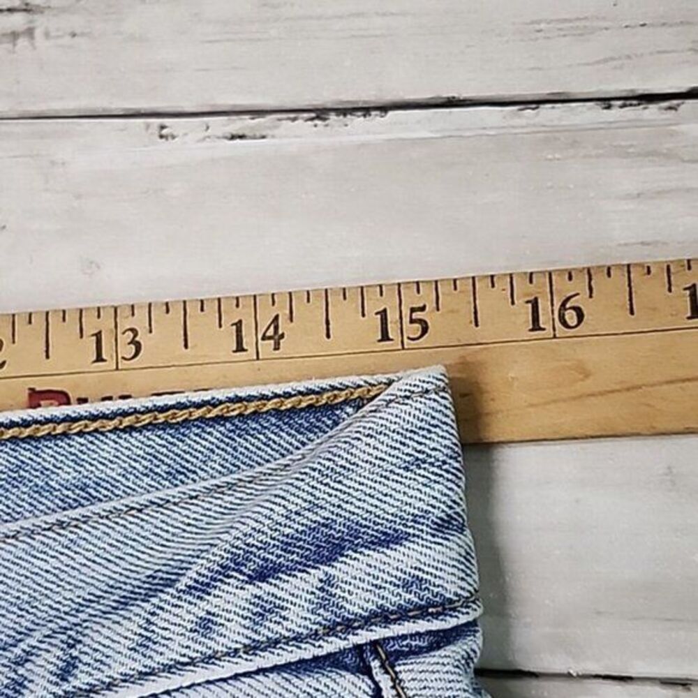 Levi's Premium Wedge Straight Button Fly Raw Hem Medium Wash Jeans W27 L28 - Picture 10 of 12